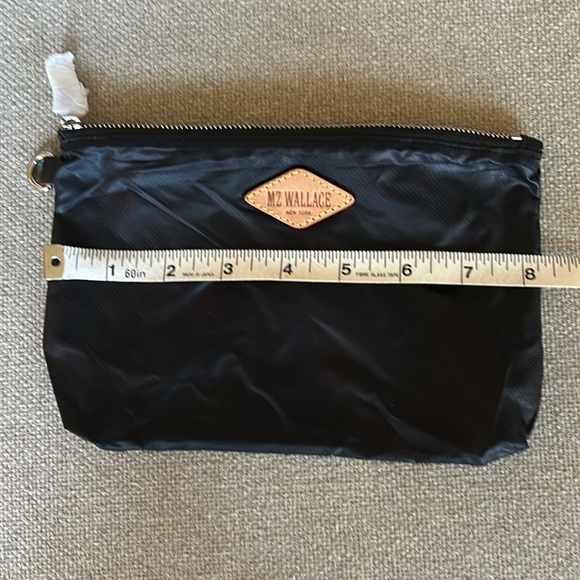 MZ WALLACE makeup bag, new condition - Picture 4 of 5